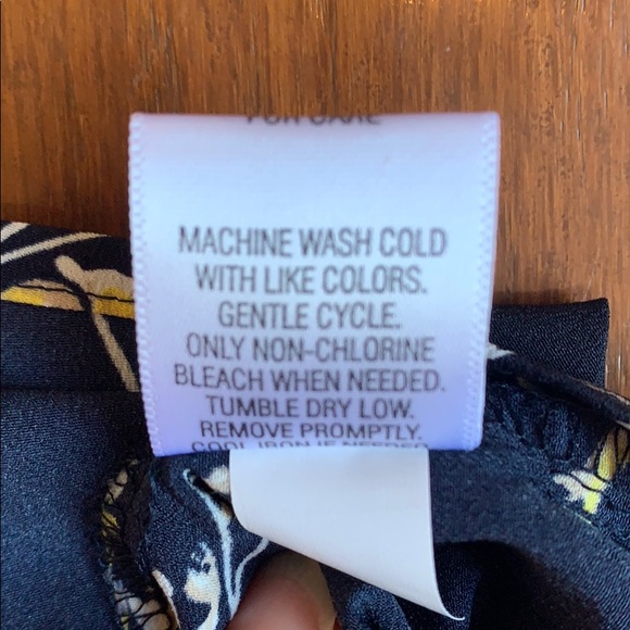 Croft & Barrow Floral Print Blouse - Picture 7 of 7